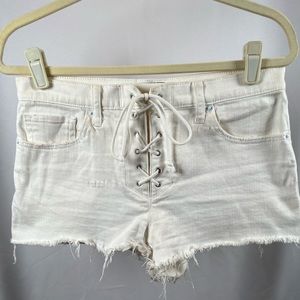 Vintage Mid Rise White Tie Jean Shorts Size 4